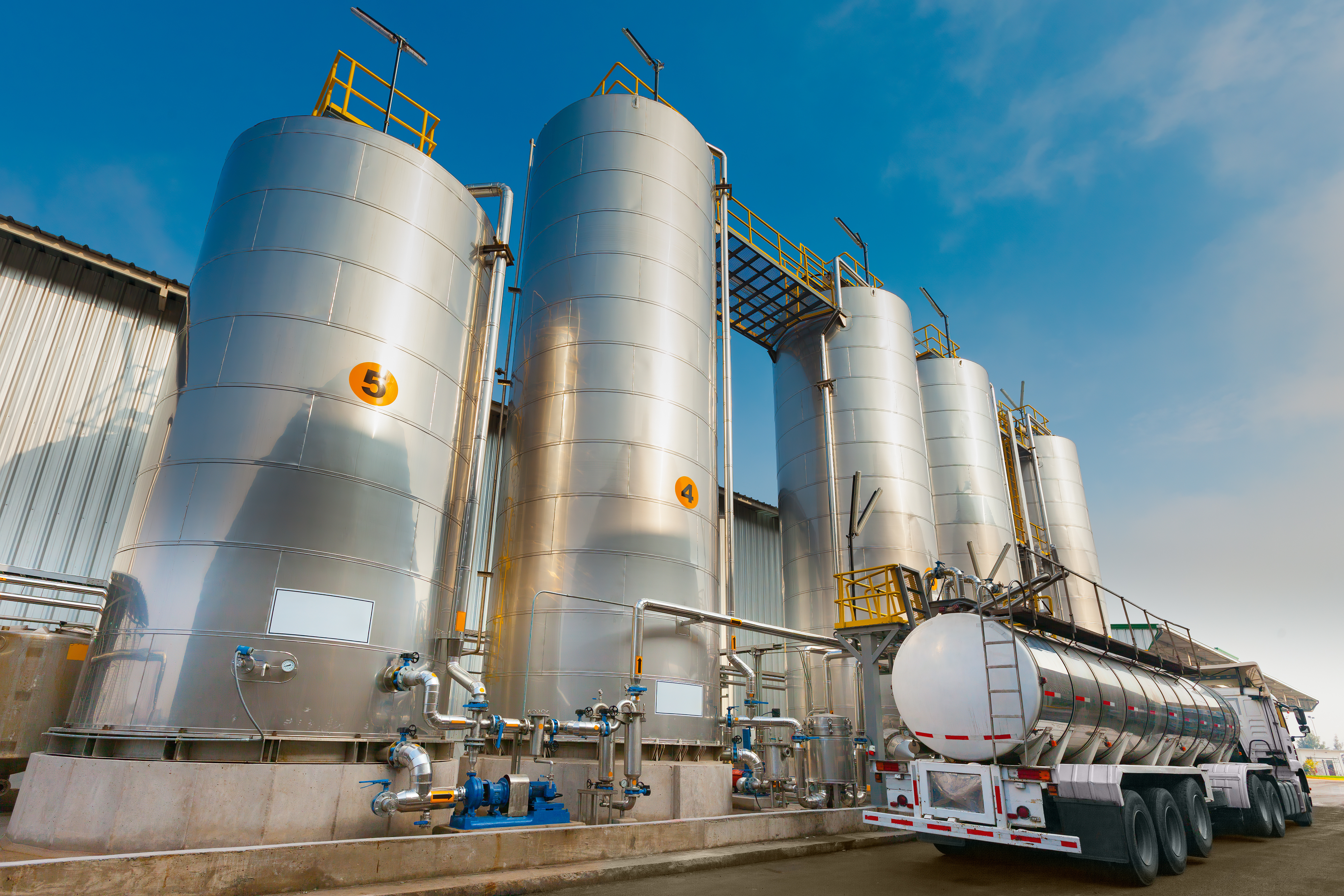Hydro-Thermal Tank Car Washing